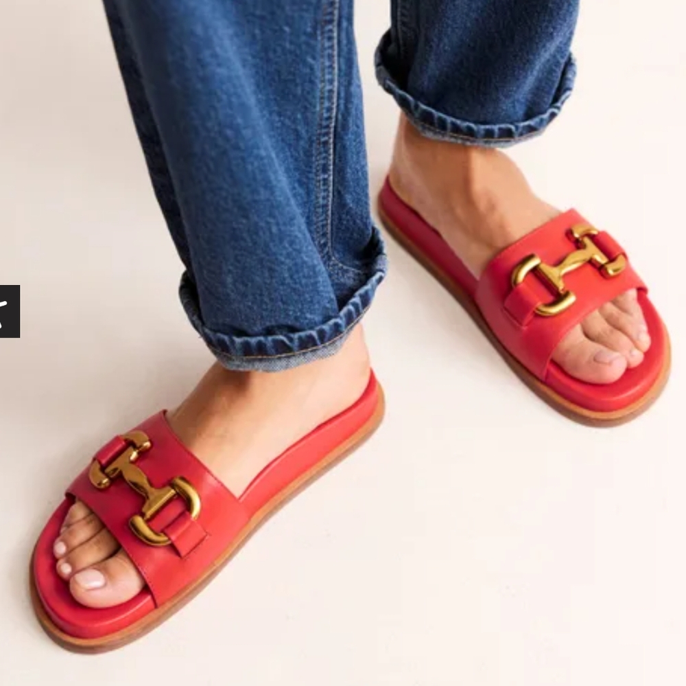 Boden Iris Snaffle Trim Sliders - Red Leather size 40, US 9